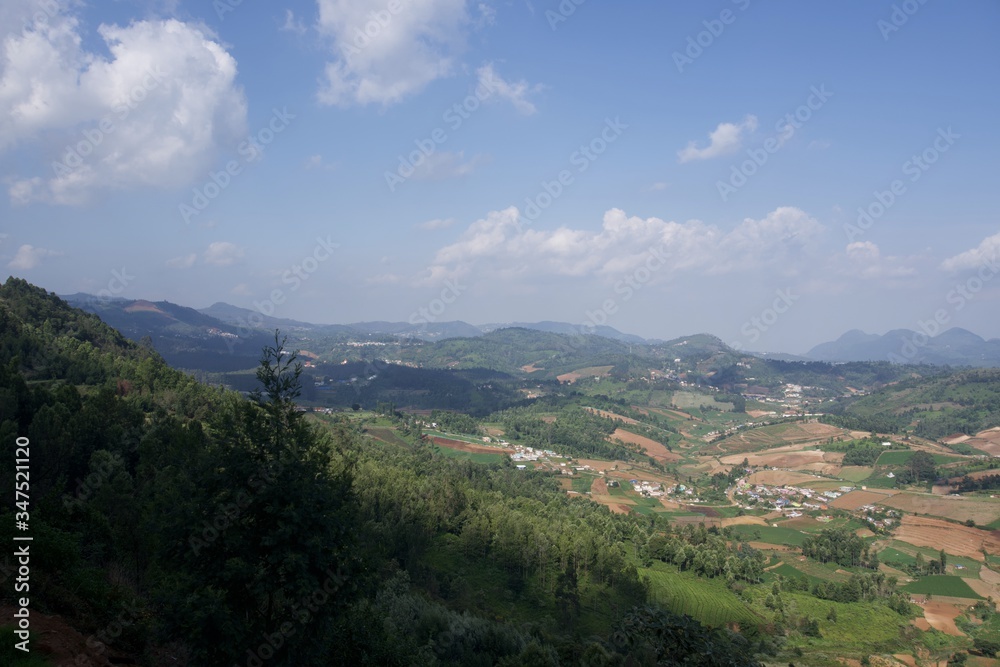 Naklejka premium View from top of the hill