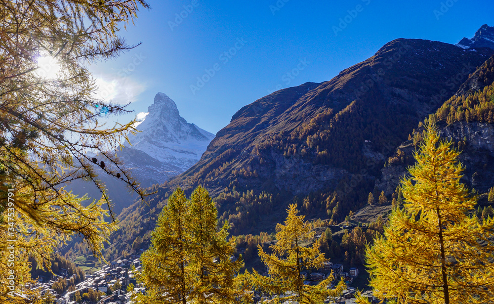 Zermatt und das Matterhorn im Herbst