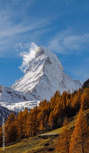 Zermatt und das Matterhorn im Herbst photo