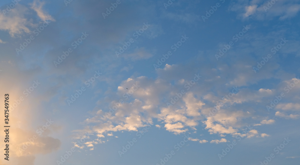 blue sky with white cloud