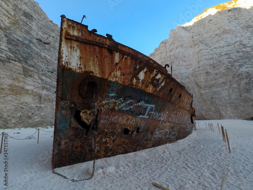 Relitto del Navagio photo