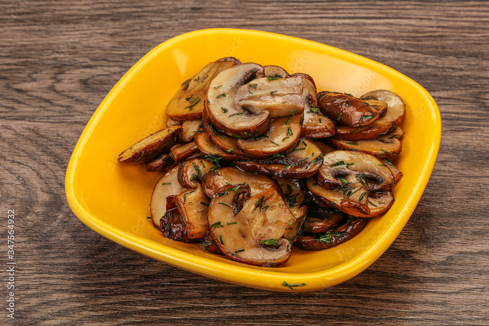 Roasted champignon with herbs and spices Roasted champignon with herbs and spices