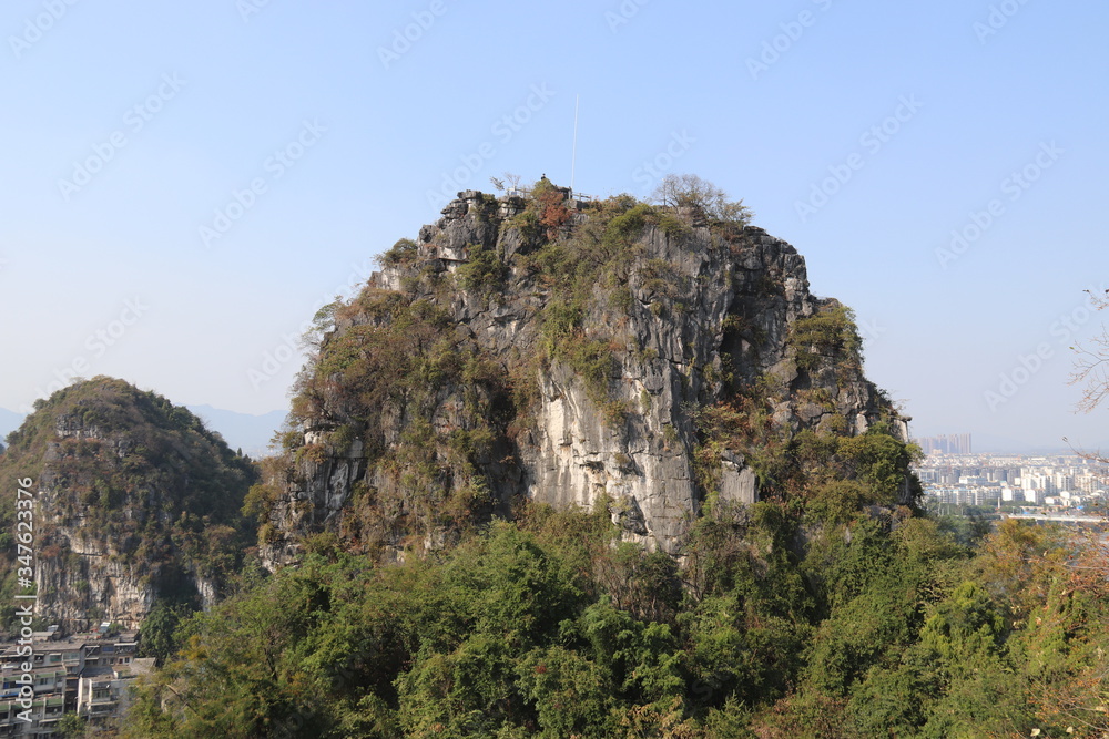 Montagne karstique à Guilin, Chine
