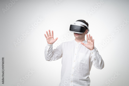 guy exploring virtual reality