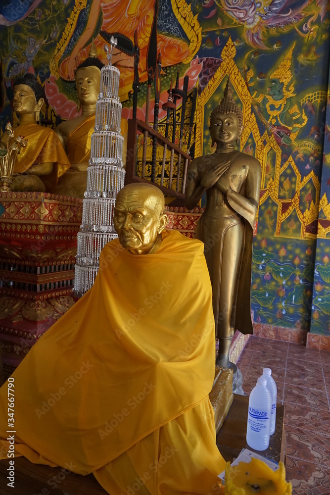 Obraz premium Thailand country temple, Buddha, brass statue, gold, 