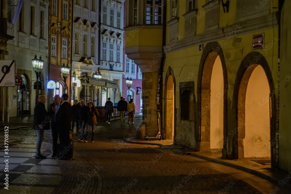 night street photography in praga, chec republic 