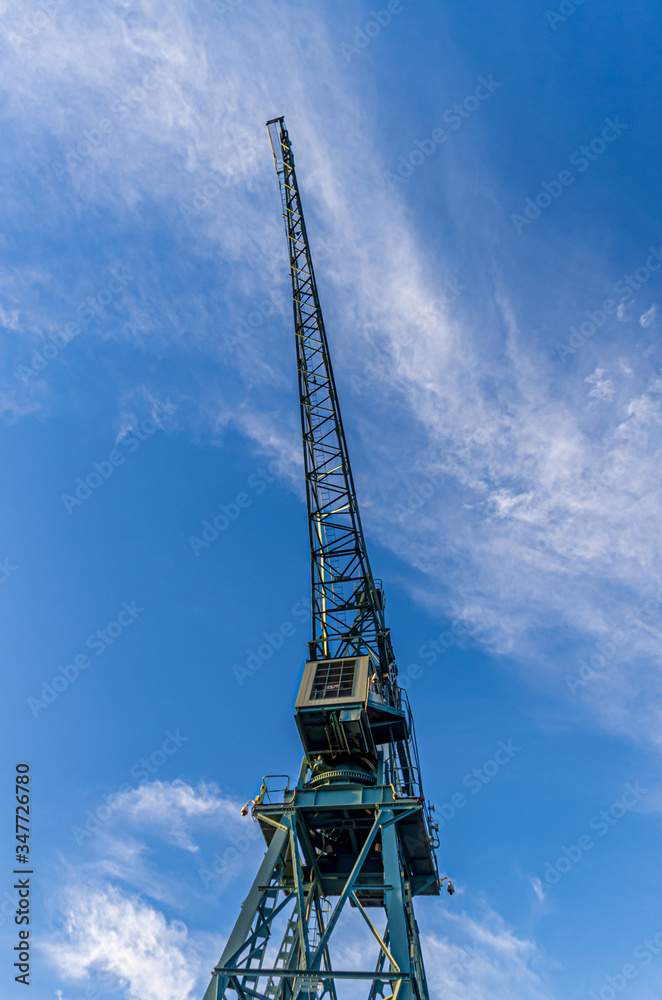Big Crane vert Big Crane vert