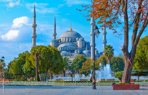 Canvas Print The Blue Mosque, (Sultanahmet Camii), Istanbul, Turkey.