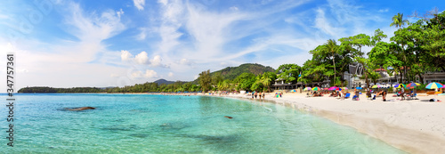 Tropical beach landscape panorama. © preto_perola