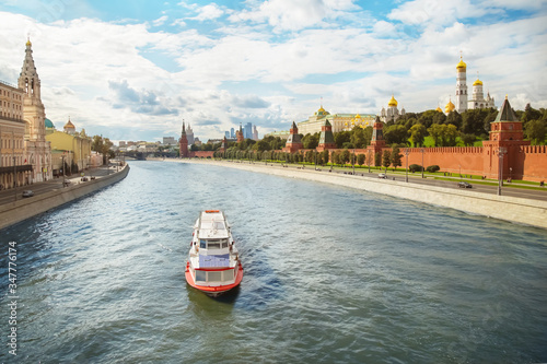 Photography moscow kremlin and river