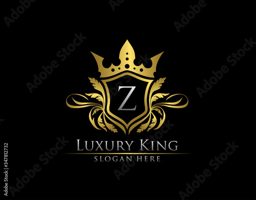 Luxury Royal King Z Letter  Heraldic Gold Logo template.