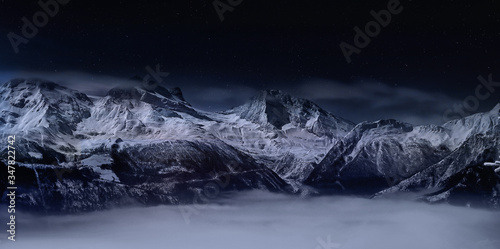 snow covered mountains at night,Berge bei Nacht,Berglanschaft