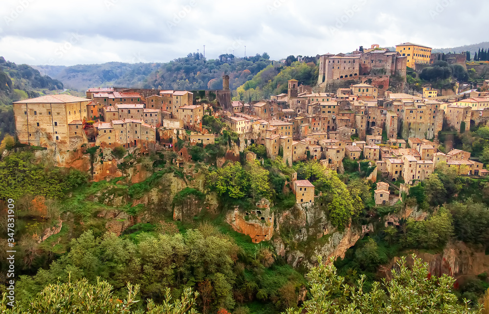 View from above on the medieval town of Sorano, in the Province of Grosseto, Tuscany (Toscana), Italy. Europe