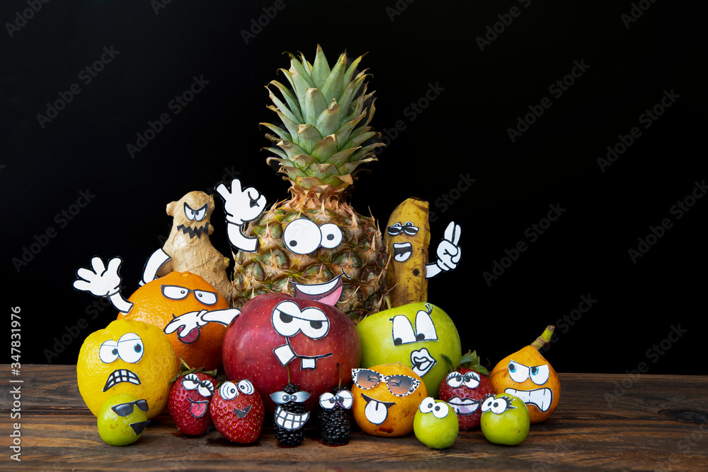 Characterized funny fruits, an interpretation to vegan lifestyle