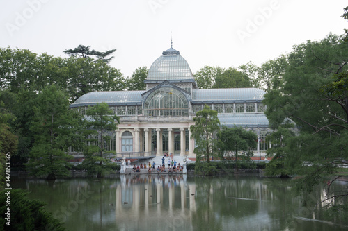night photography cristal palace in biggest park of madrid capital city