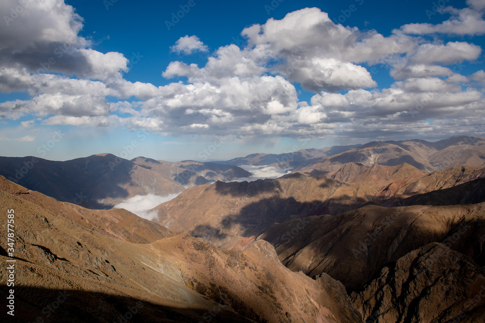 Paisajes de Rodeo Colorado en Iruya Salta - Argentina, a mas de 2100 m.s.n.m y por encima de las nubes.