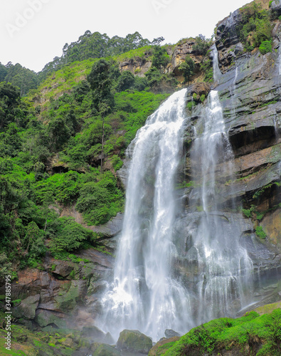 Bomburu Ella Sri Lanka