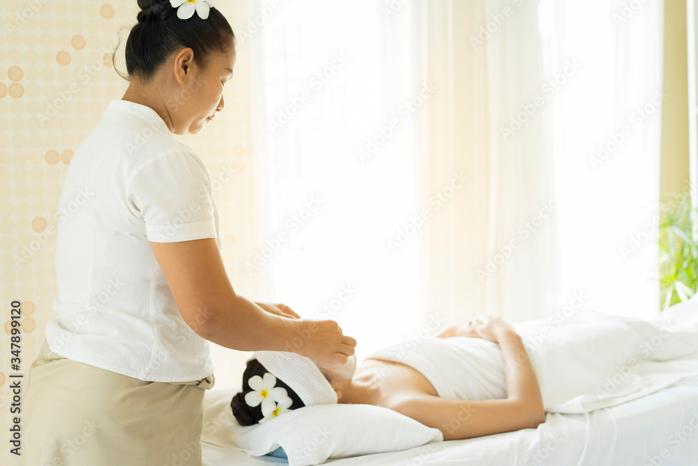 Asian women with in spa environment, salon. Asian women with in spa environment, salon.