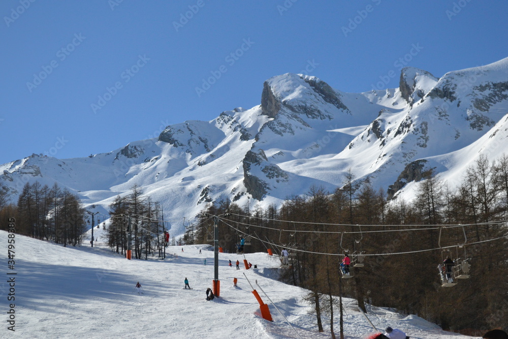 Fototapeta premium Ski and snowboarding on french mountains