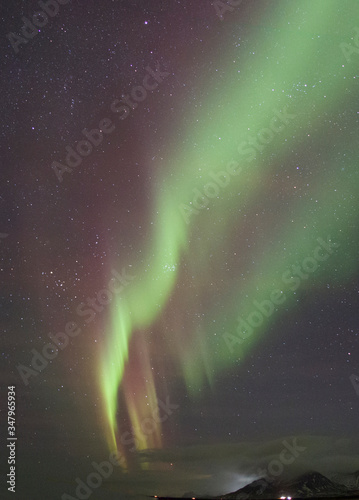 Aurora boreale verde rossa