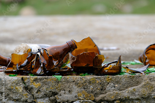 close-up glass bottle fractures, a large amount of broken glass bottle fragments,