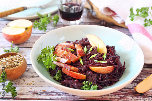 Stewed red cabbage with spices, bacon and apples