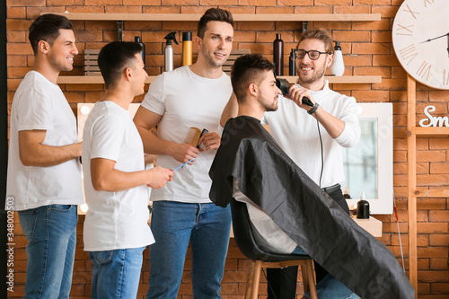 Professional hairdresser te...