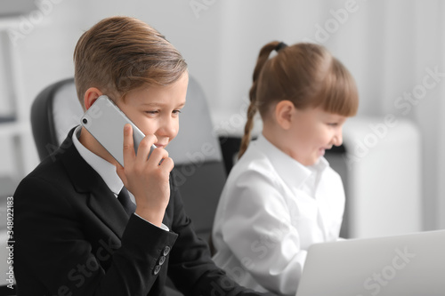 Little secretaries working ...