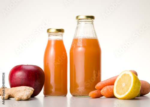 bottled fruit and vegetable extract, lemon, apple, ginger. excellent detox