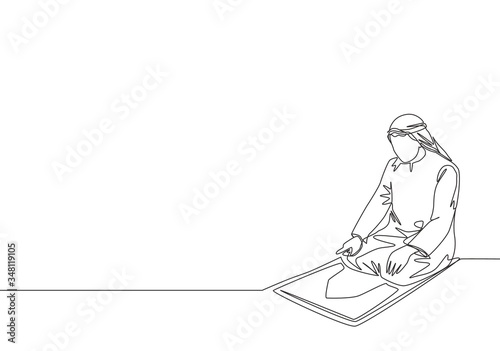 Single continuous line drawing of young muslim person pray on sajadah in traditional Arab clothing. Ramadan Kareem and Eid Mubarak greeting card concept one line draw design vector illustration