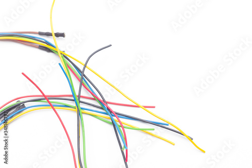 Multicolored copper cables for electricity transmission