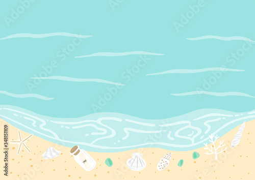 貝殻のあるビーチ　海と砂浜