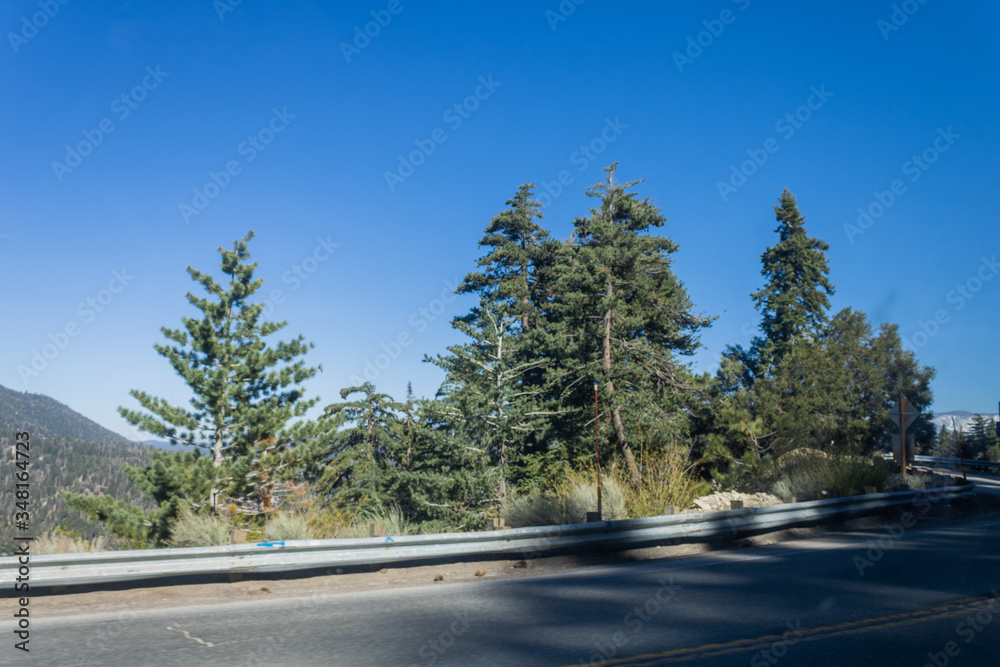 Naklejka premium road in the mountains