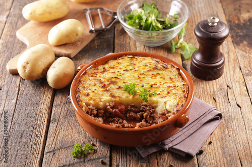 mashed potato casserile with minced beef
