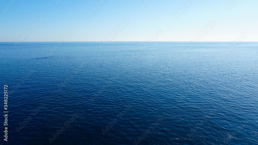 Obraz premium view of the blue ocean in croatia.