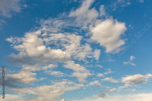 Fototapeta Naklejka Na Ścianę i Meble -  Dramatic cloudscape with blue sky and clouds