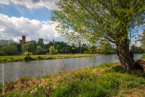 Obraz na płótnie Castle and Czerskie lake at sunny spring day in Czersk, Poland w salonie
