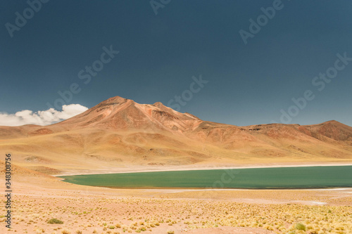 Lagunas Altipl  nicas Atacama
