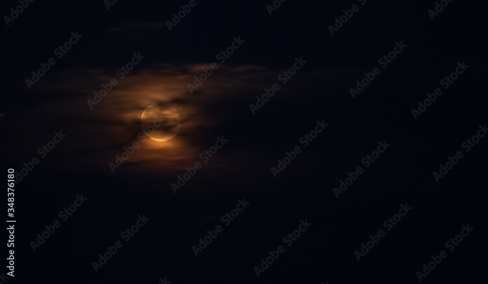 MOON DE FUIEGO .LUNA