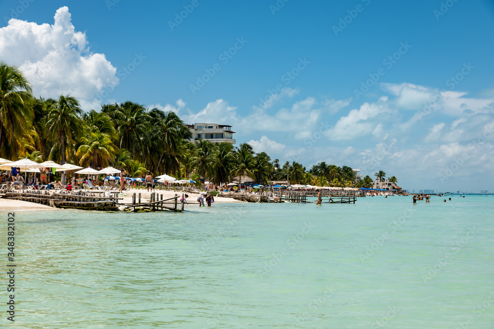 Isla Mujeres (Cancùn), Mexico: view of the tropical  seascape of 