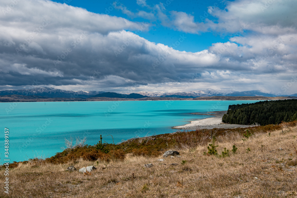 turquoise blue mountain lake Pukaki new zealand