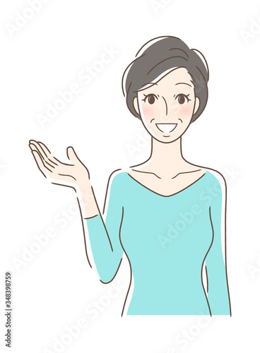 笑顔で手を差し出す正面向きの女性