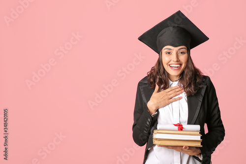 Female graduating student w...