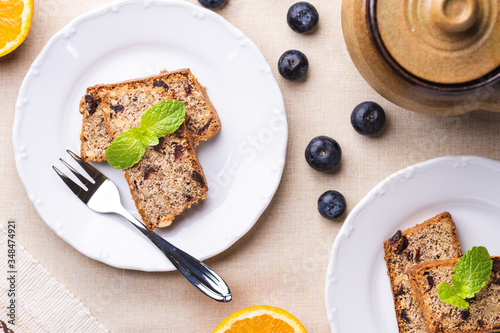Piece of cake with fresh fruit