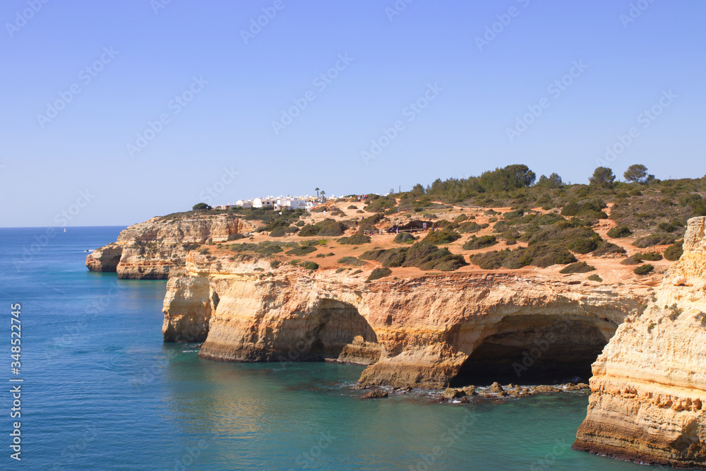 Die Küste der Algarve in Portugal Die Küste der Algarve in Portugal