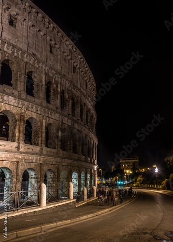 night photography most popular building in rome colosseum ancient architecture
