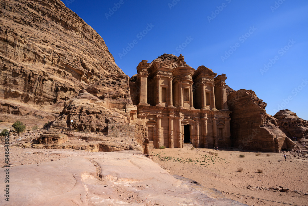 Al Deir, il monastero a Petra - Giordania
