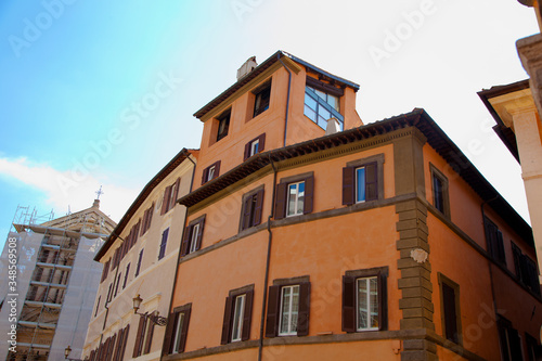  houses in italy