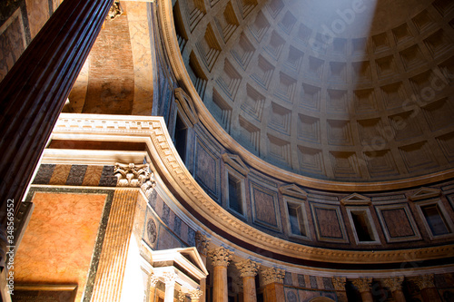 pantheon , Rome