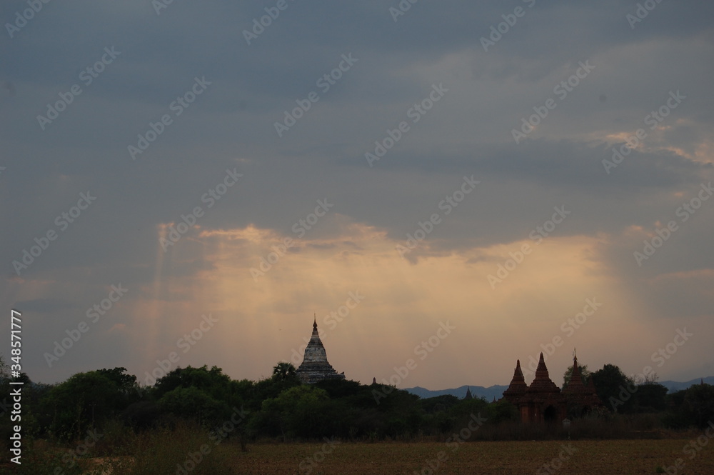 Obraz premium Templos en Bagan
